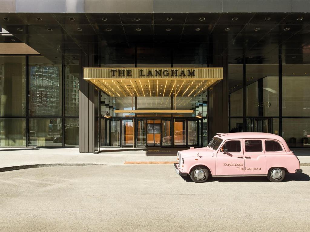 Book The Langham Chicago Hotel